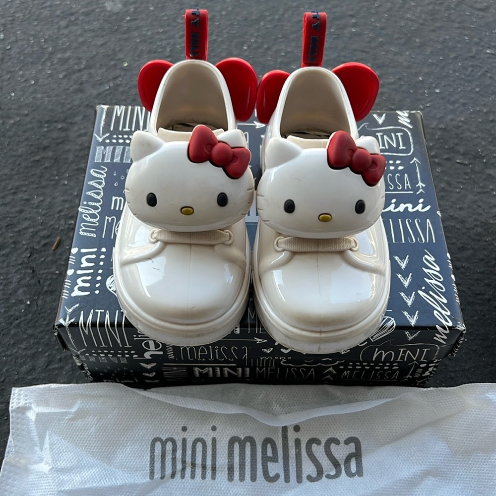 Mini Melissa Hello Kitty shoes toddler size 6